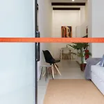 Modern & Stylish Close To The דירה ולנסיה