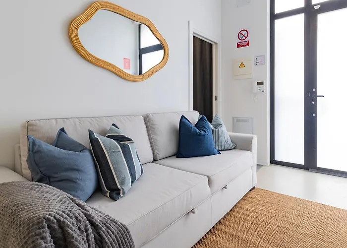Modern & Stylish Close To The Διαμέρισμα