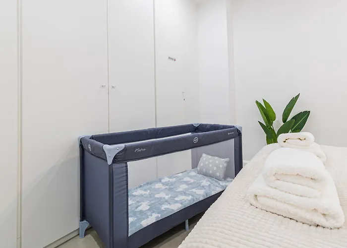 Modern & Stylish Close To The Διαμέρισμα